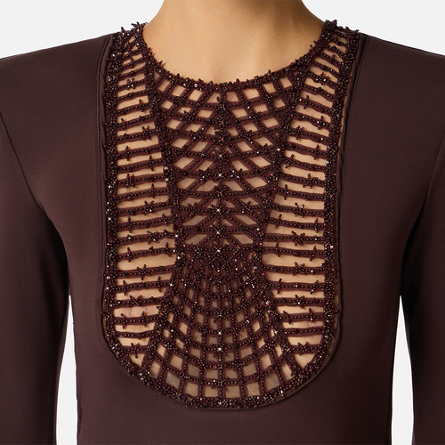 فستان نسائي