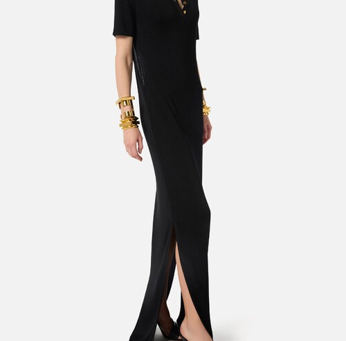 فستان نسائي