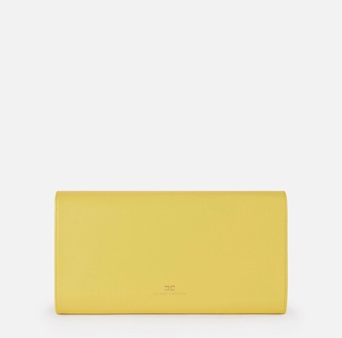 حقيبة نسائية