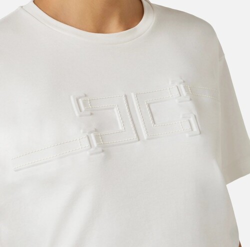 تي شيرت نسائي