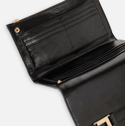 محفظه نسائيه