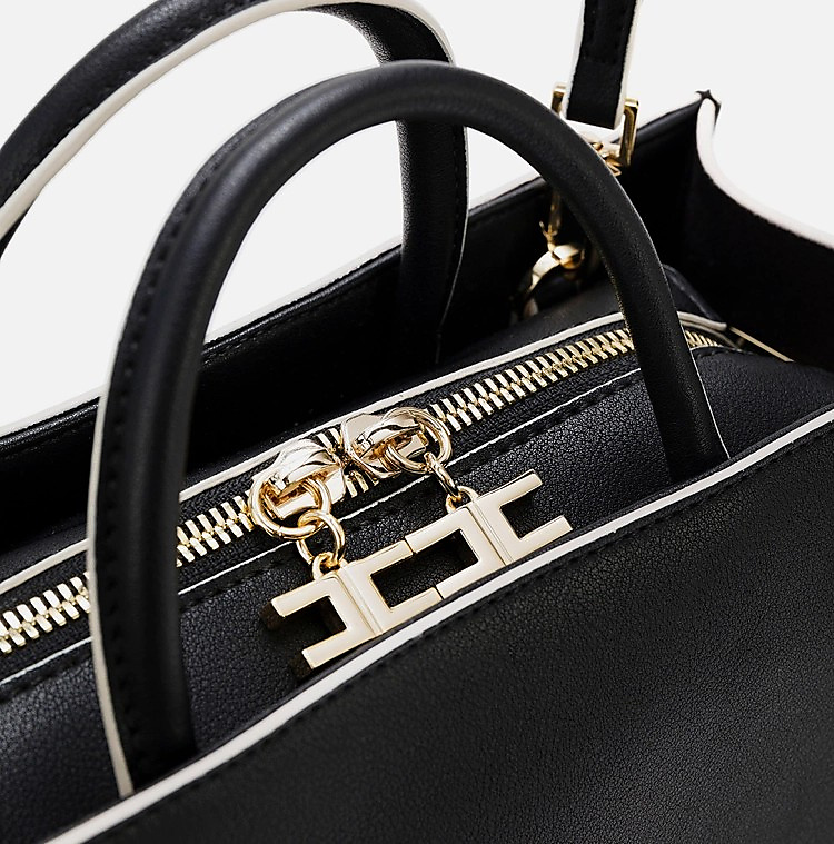 حقيبة نسائية