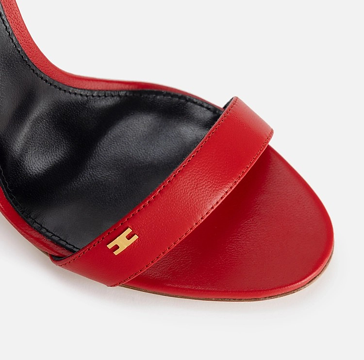 احذية نسائية