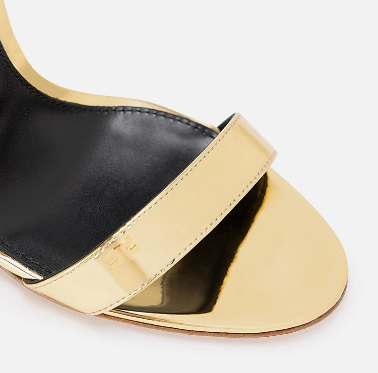 احذية نسائية