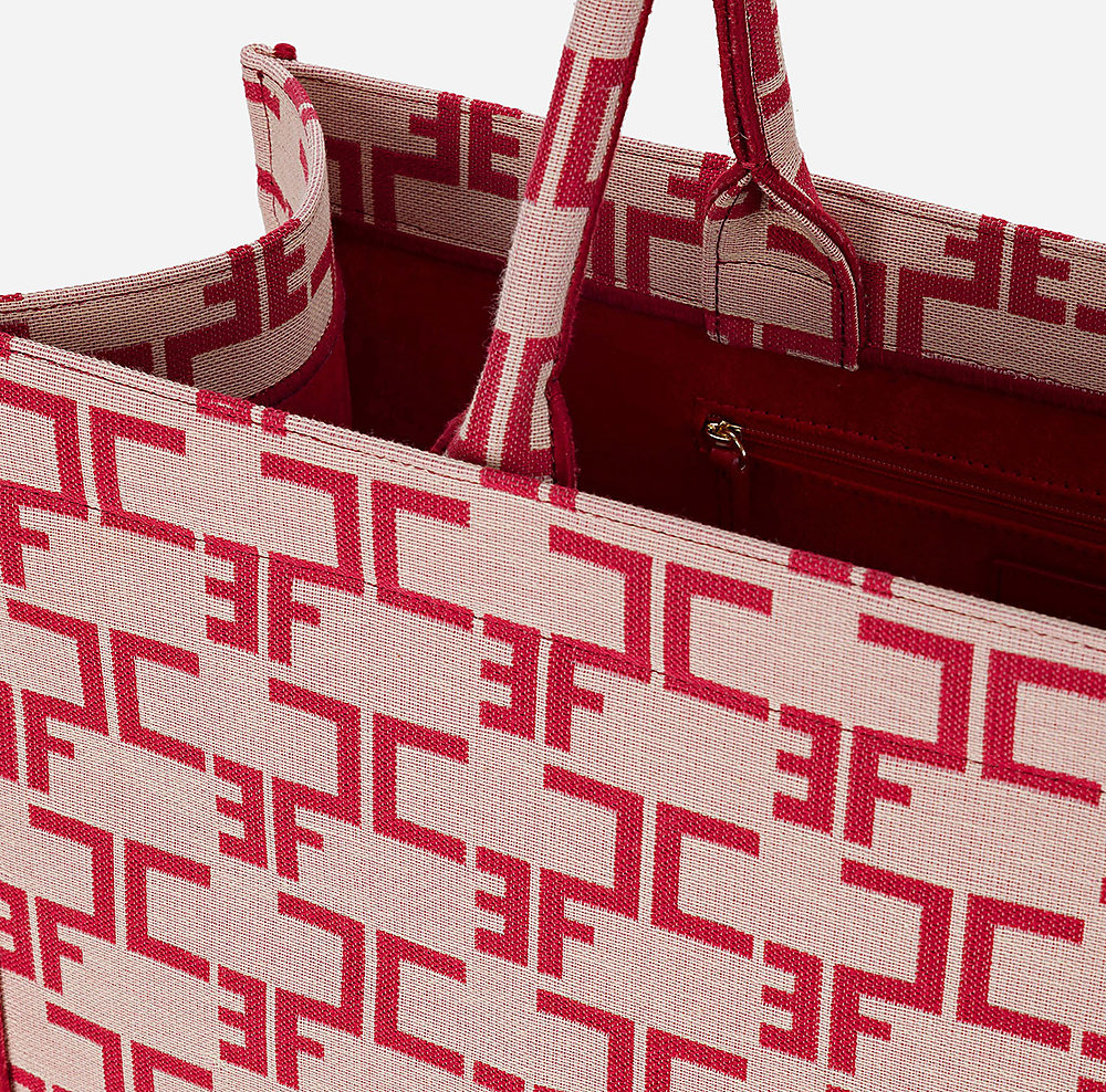 حقيبة نسائية