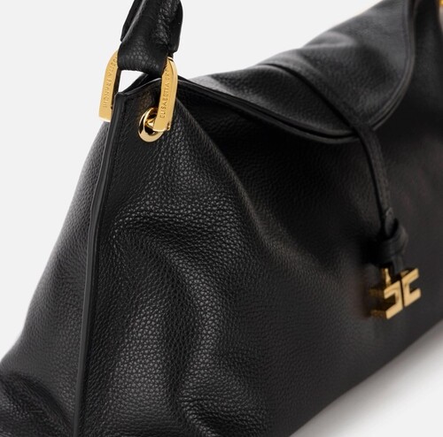 حقيبة نسائية