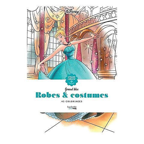 Robes & costumes