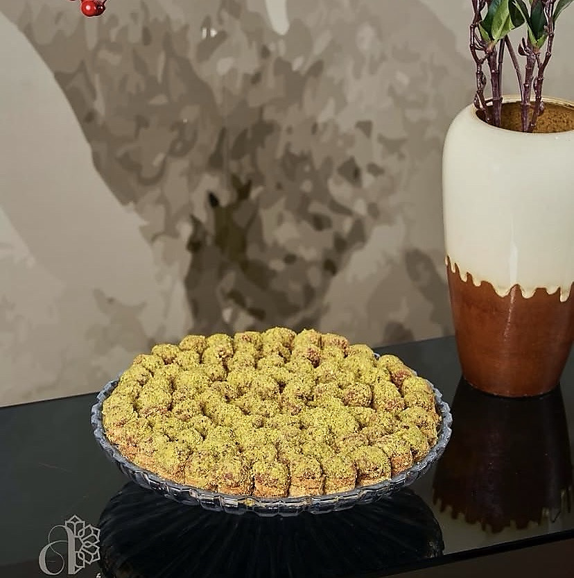 صينية الفستق الحلبي و موالح