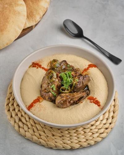 hummus with chicken liver