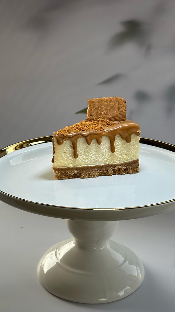 Lotus Cheesecake