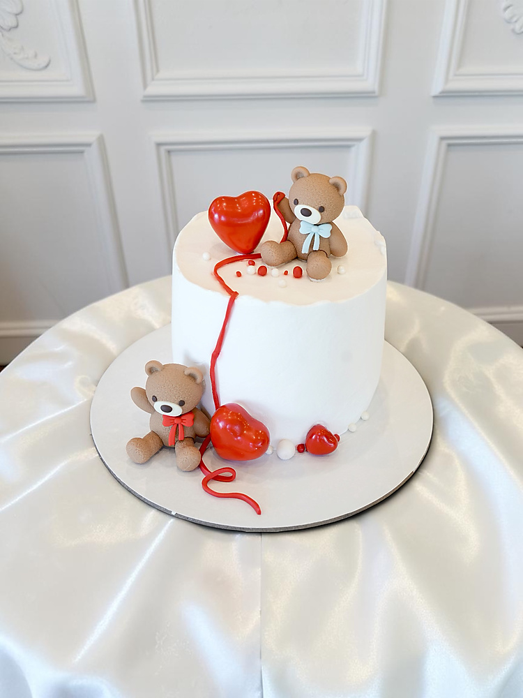 Twin Lovely Bears Cake