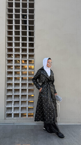 Bolka dot trench coat 🧥🖤