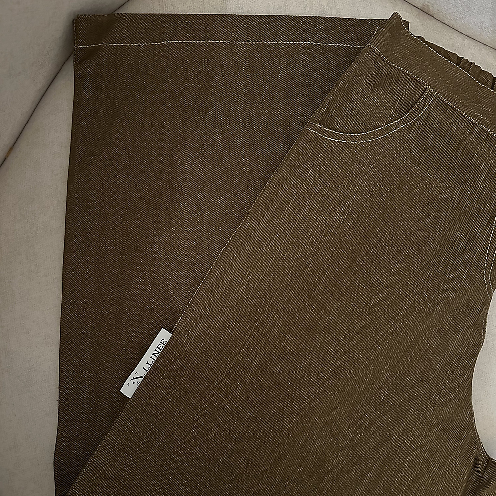 jeans brown