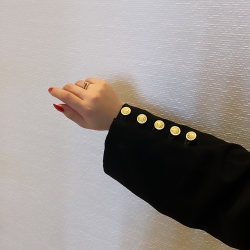 بليزر ازرار