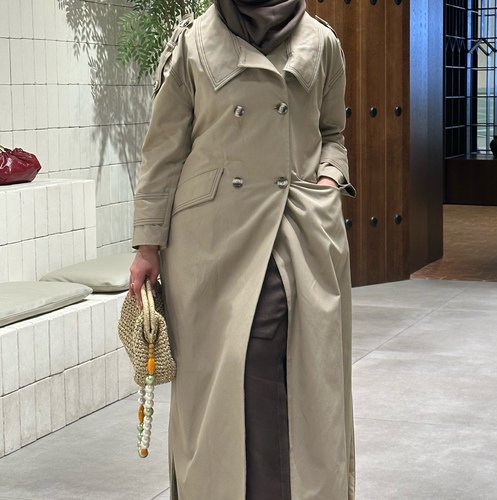 trench coat A