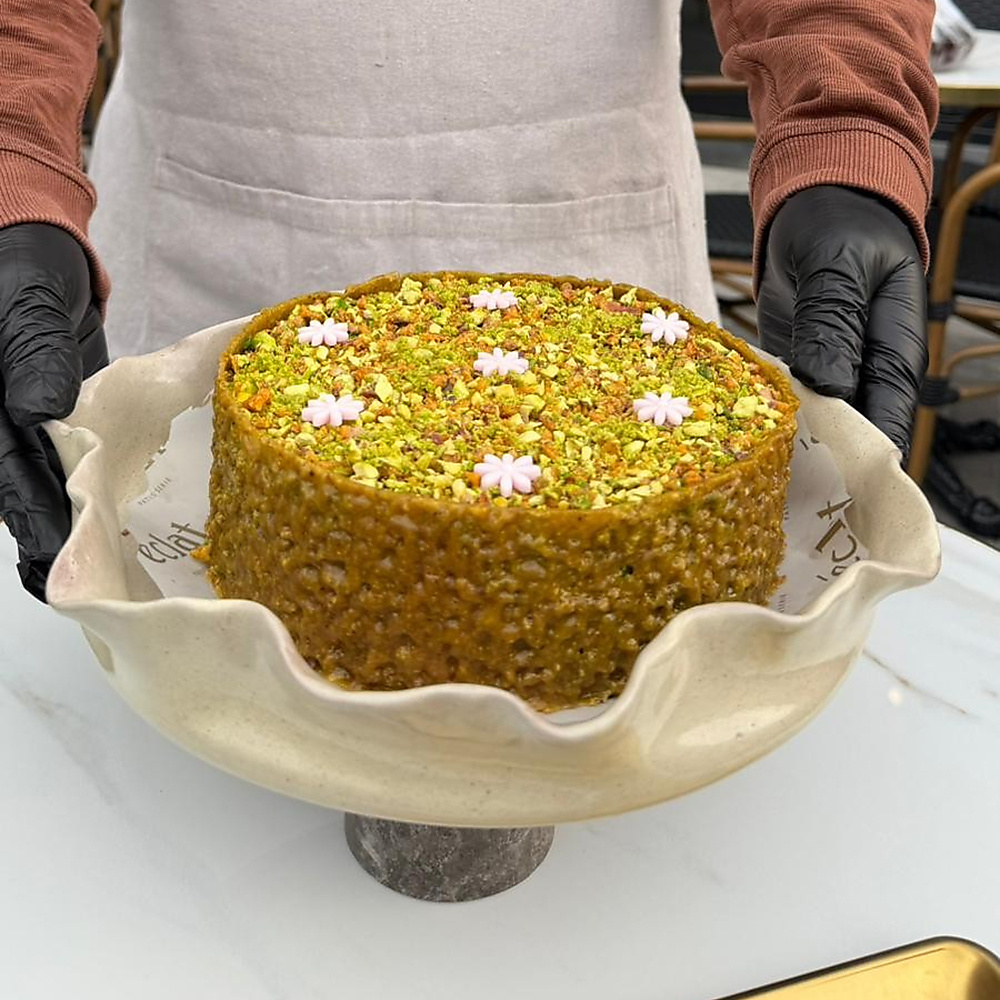 الفستق