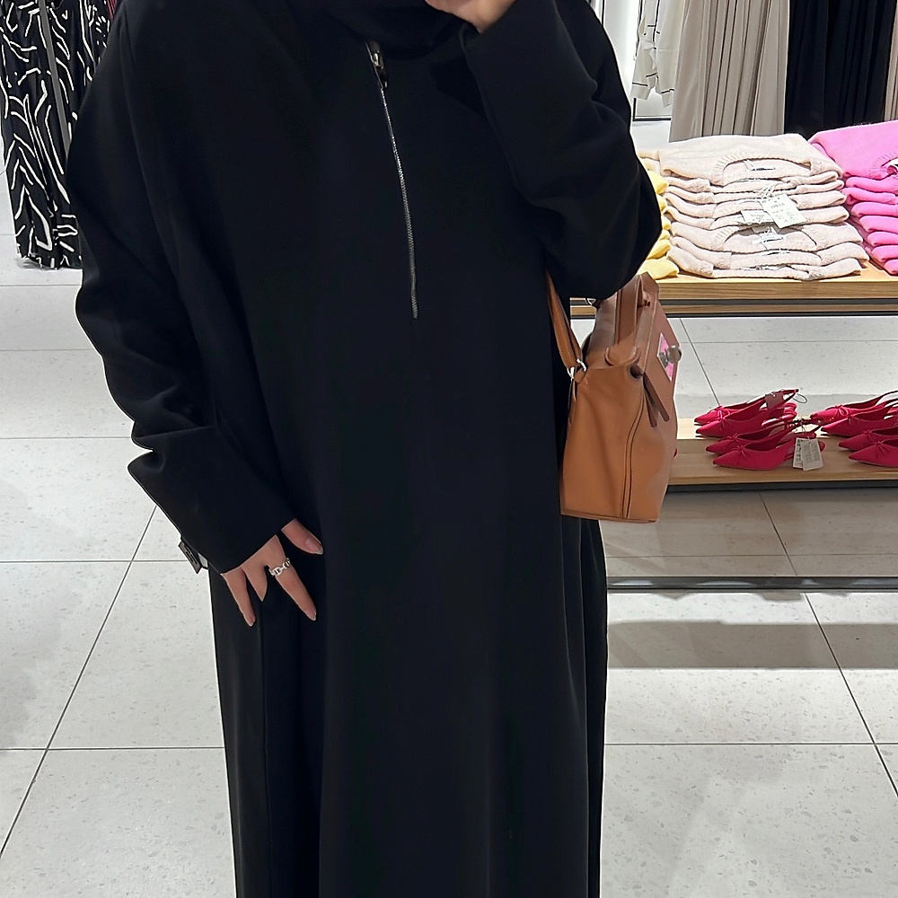 Zipper Abaya