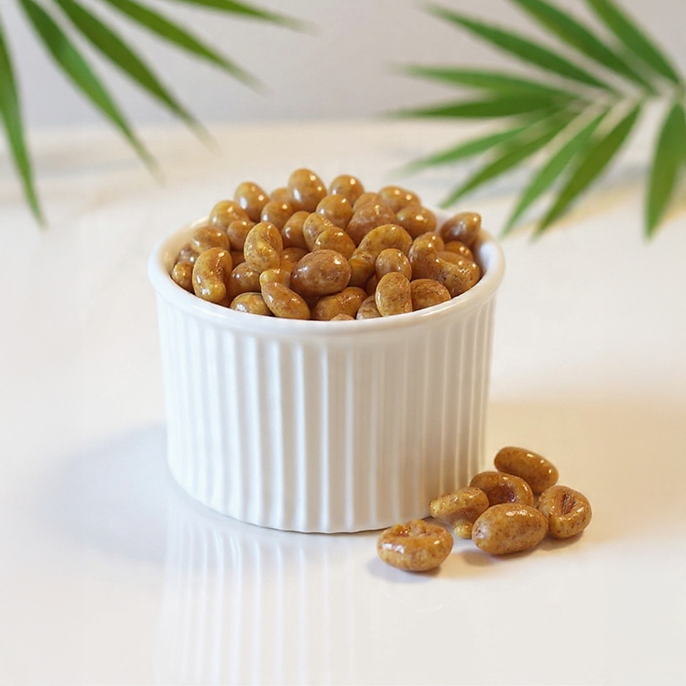 Cappuccino cashew nut dragee