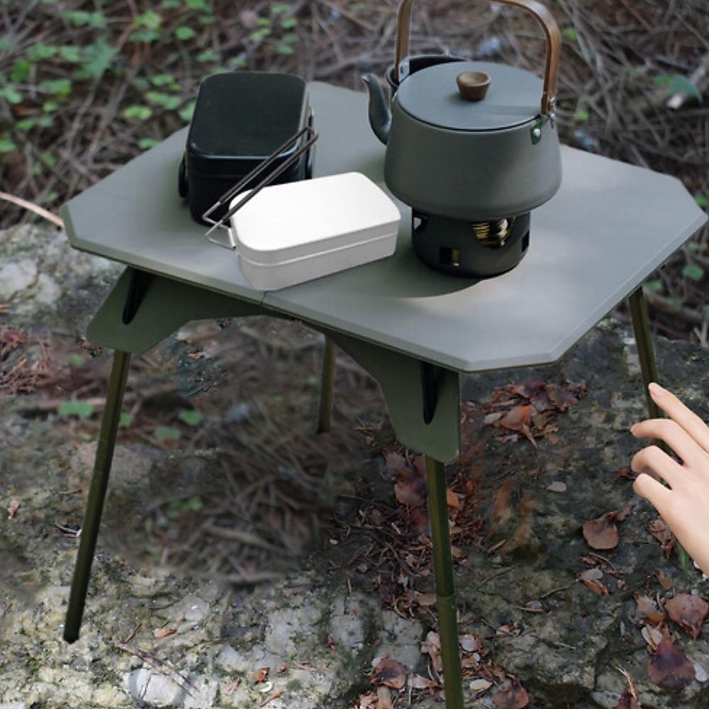 High & low folding table