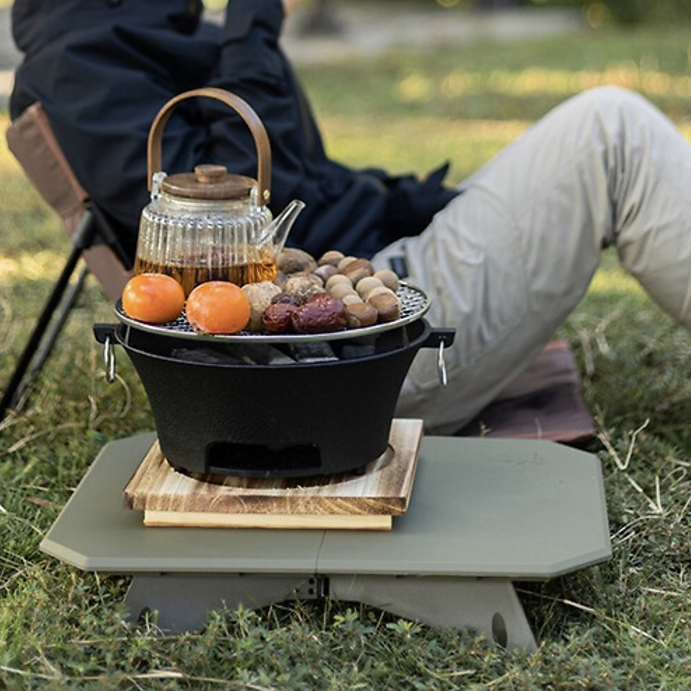 High & low folding table
