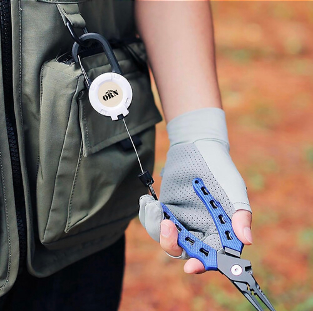 Keychain & Tactical hook