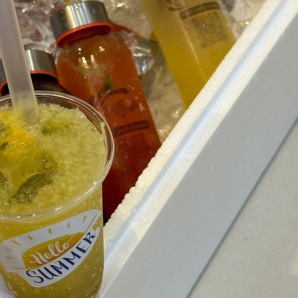 (موهيتو).   M4