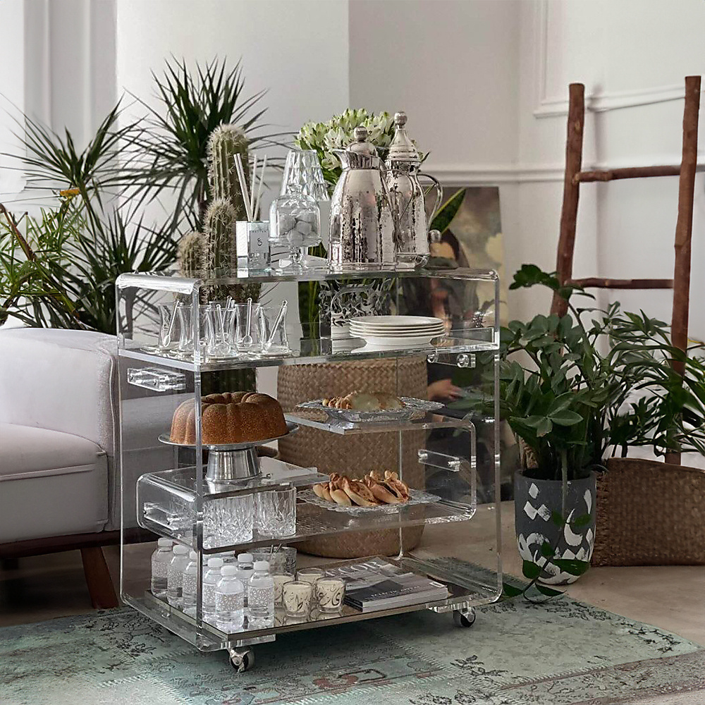 Hospitality trolley with pull-out shelf