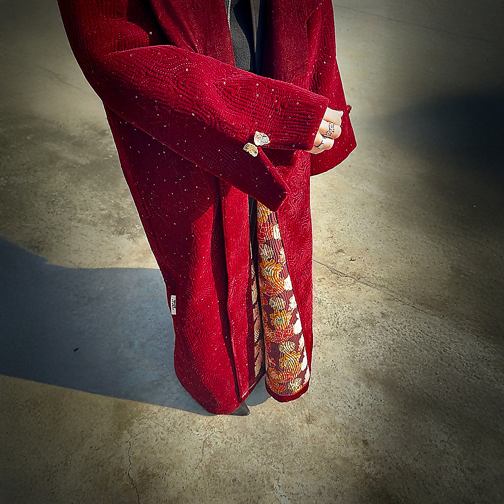 Velvet Bisht