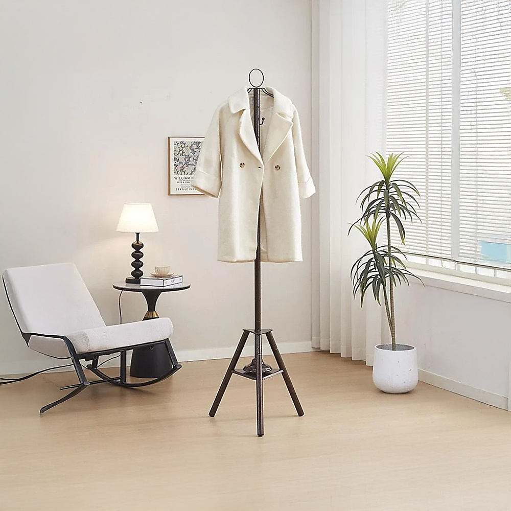 Clothes Steamer Holder (Hanger Design)