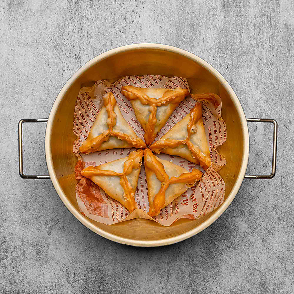 Spinach Sambousek – 5 Pieces