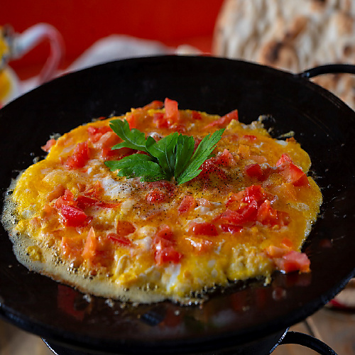 Egg With Tomato