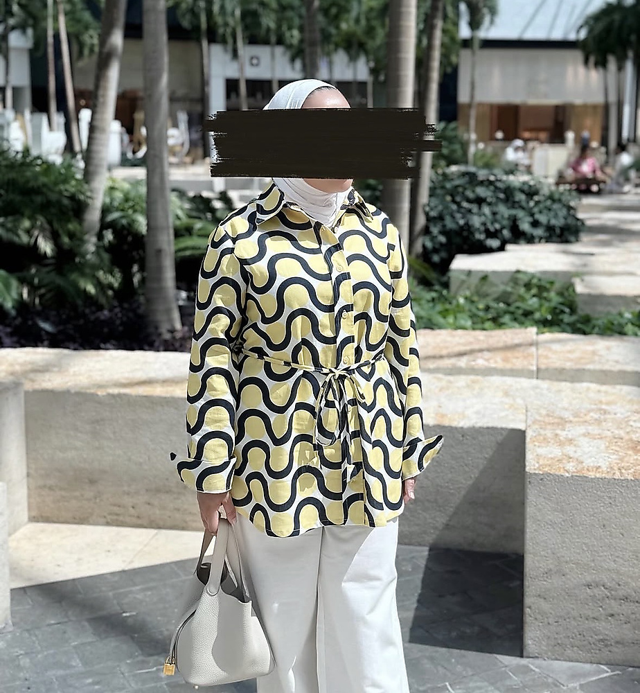 Yellow black linen