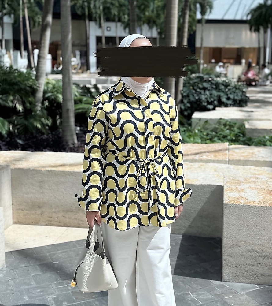 Yellow black linen