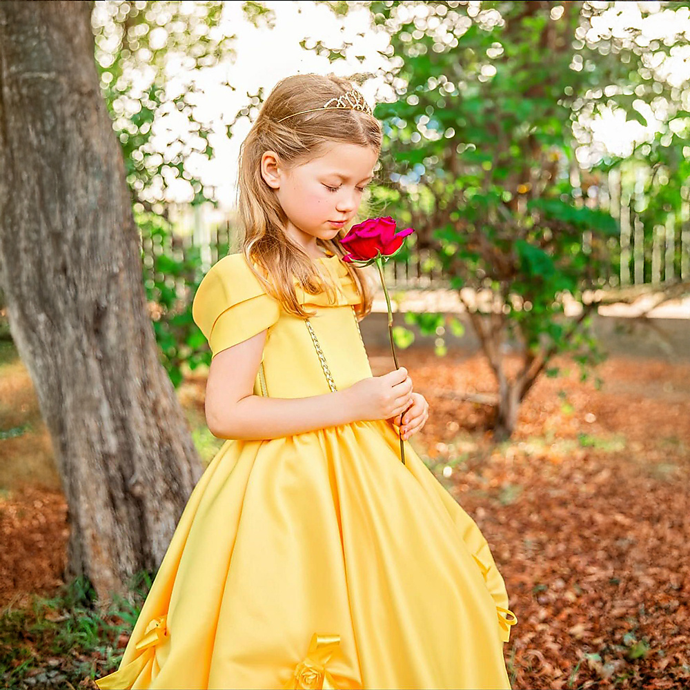 Belle (Beauty & the Beast)