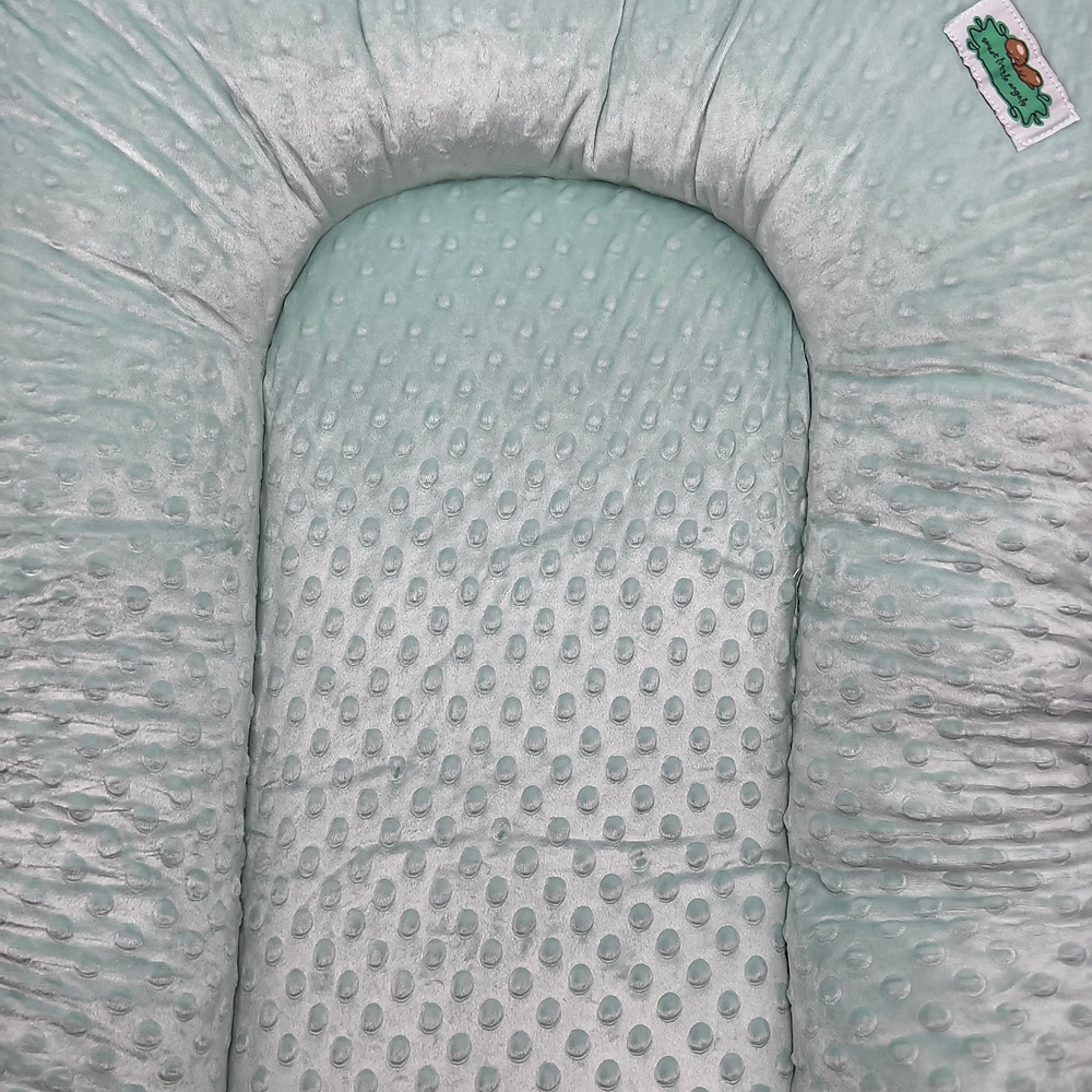 Sleeping Donut (Ocean/Tiffany)