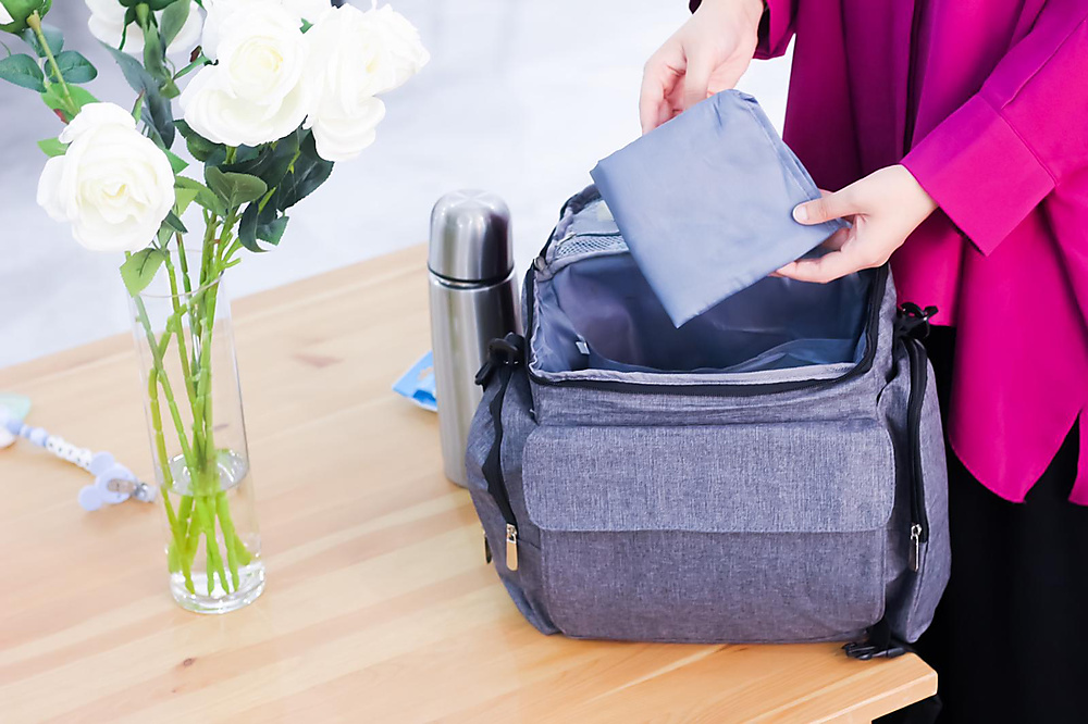 shoulder diaper bag\chair