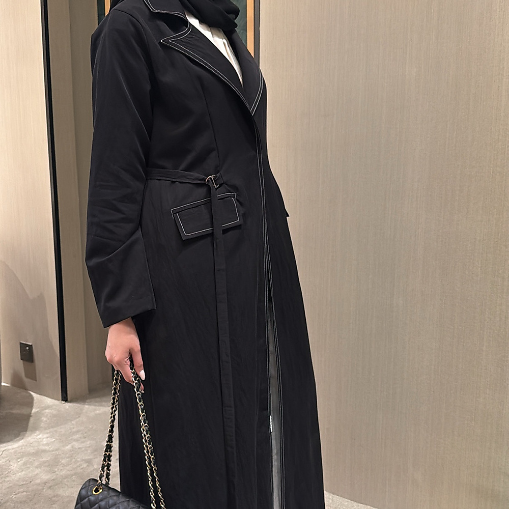 curve black
