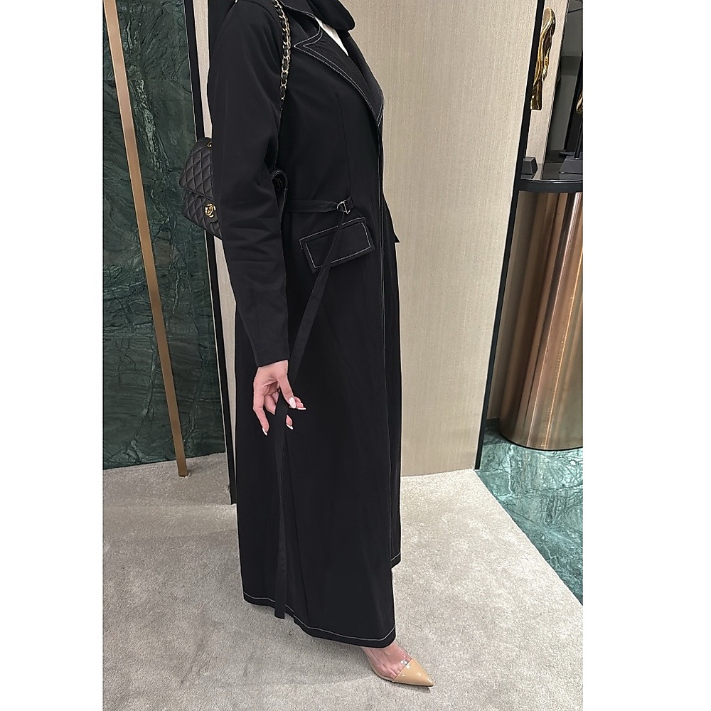 curve black