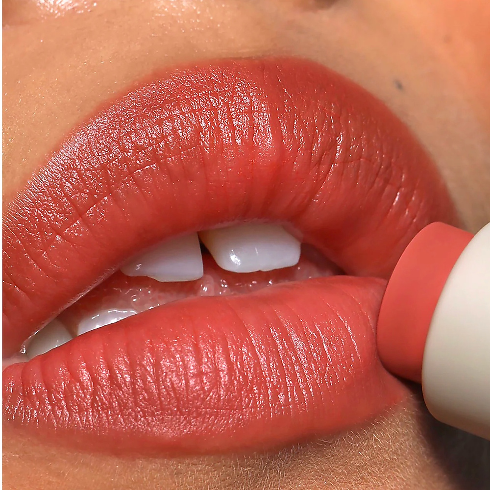 lip blush