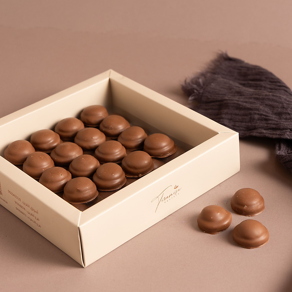 Caramel Petit Four Box