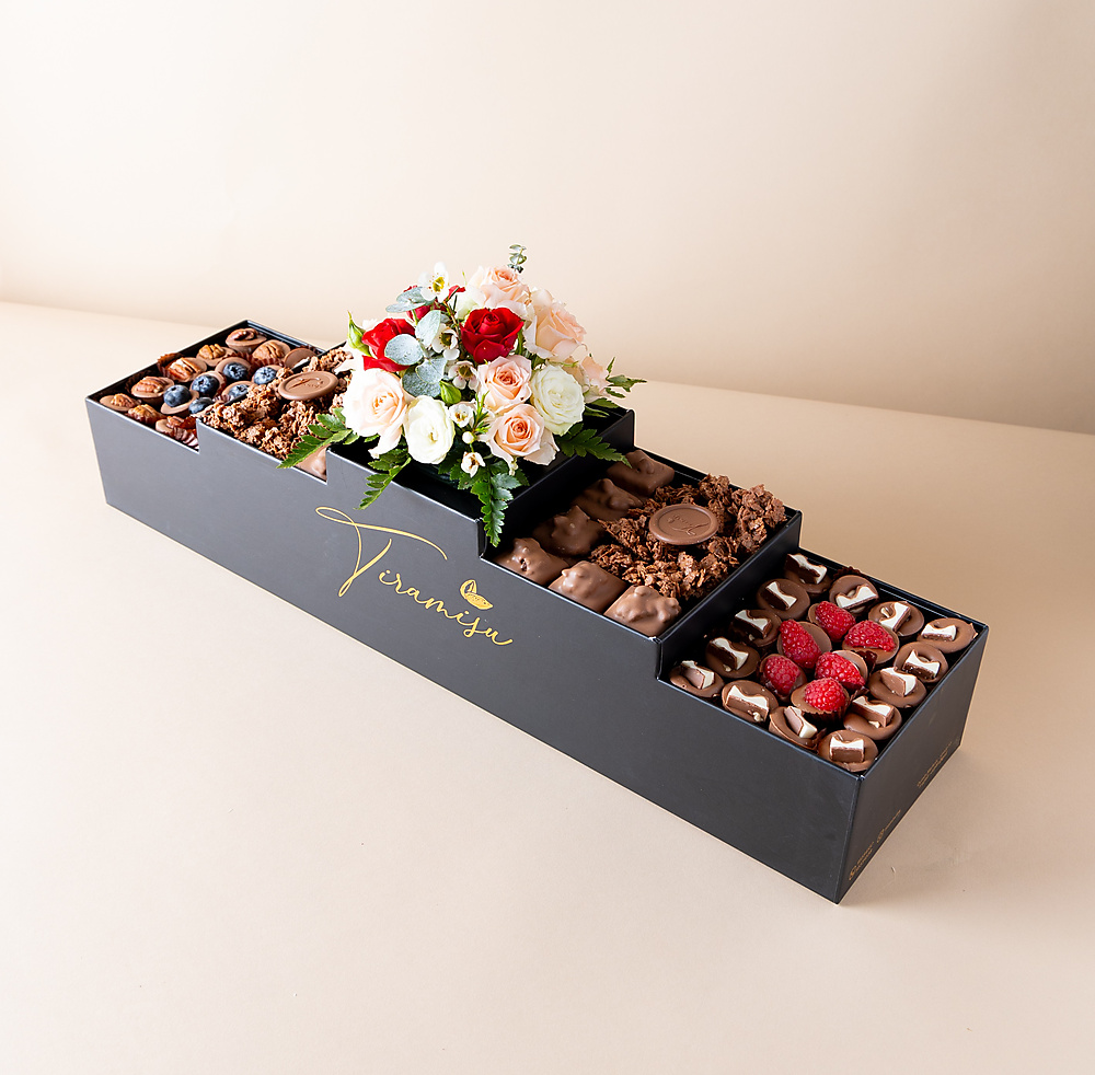 Royal Black Mudarj Chocolate