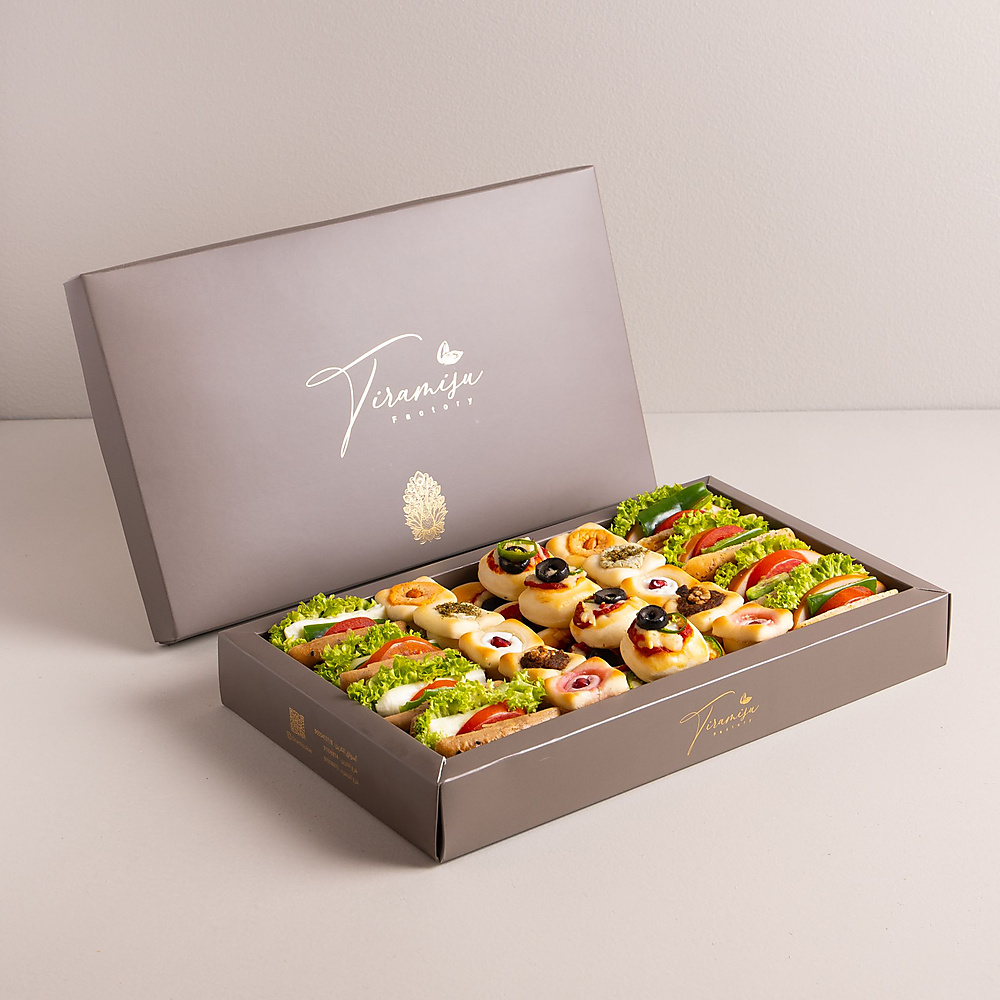 tiramisu fatayer with sandwich