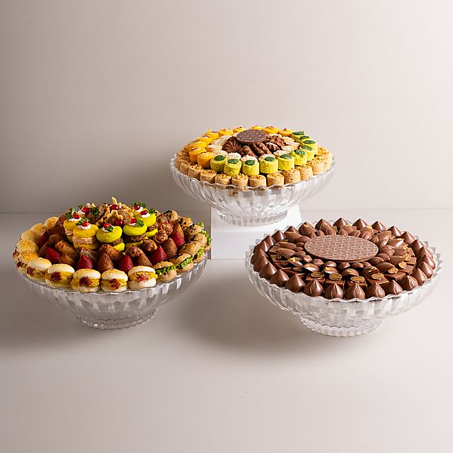 Offer: 3 Pearl Crystal Trays