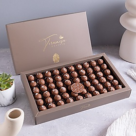 بوكس شوكلت الرمادي سولتد كارميل بولز Salted Caramel Balls Grey Chocolate Box
