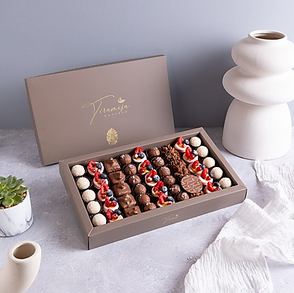 New Gray Box, Chocolate And Mixed Fruits