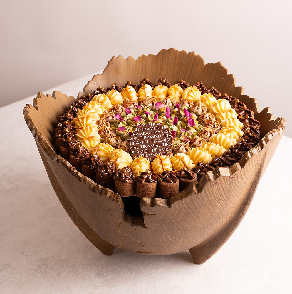 الصينيه  المناسبات الخشبيه غريبه