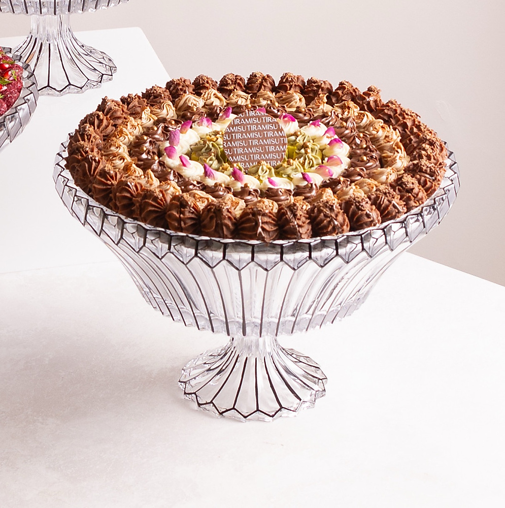 الكرستال الذهبي غريبه