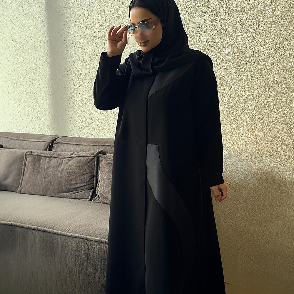 Two-Fabric Abaya with Pocket Japanese Crepe Fabric
