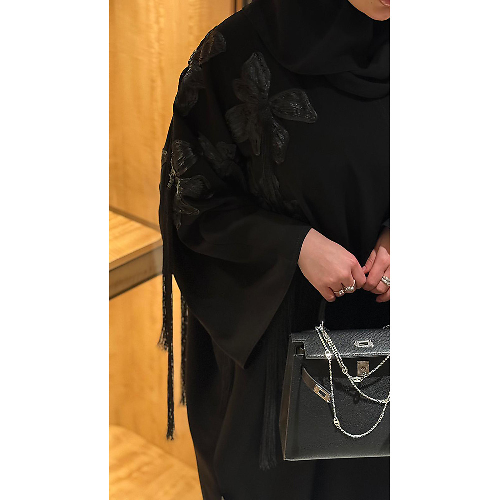عباية هدب