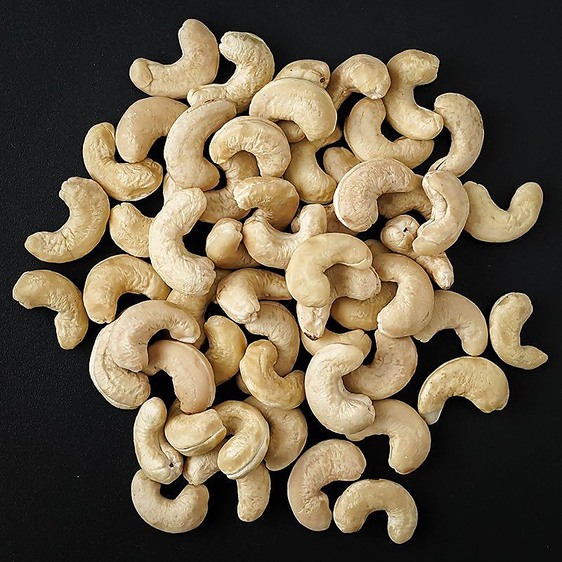 Raw cashew
